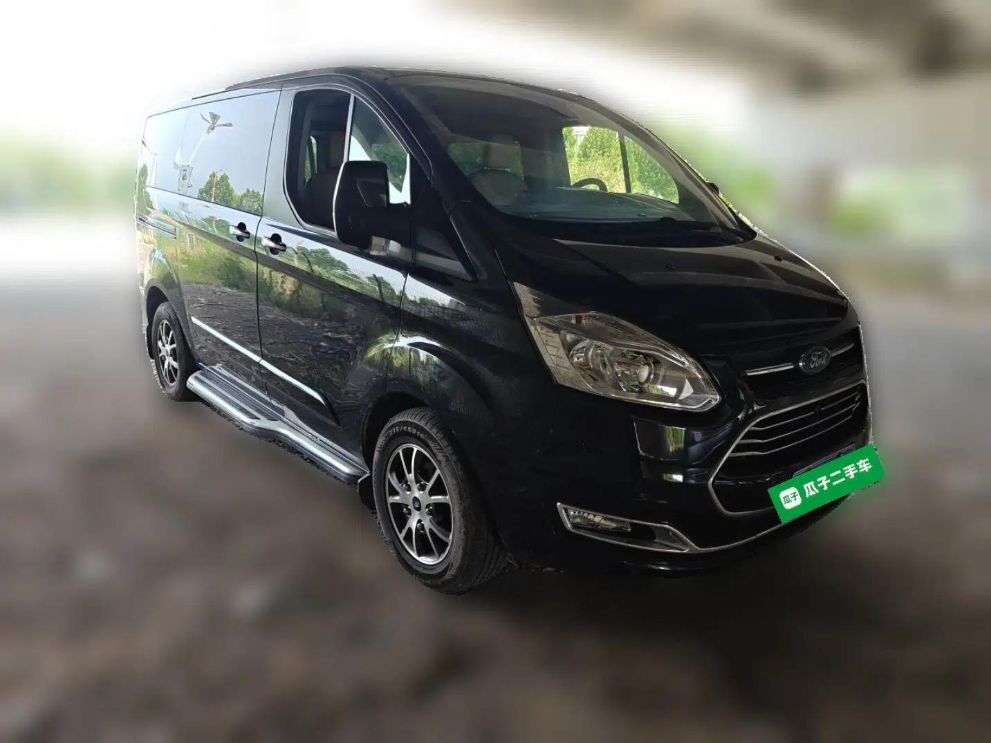 Ford Tourneo Custom 2017 2.0T Automatic Elite Version — миниатюра 3