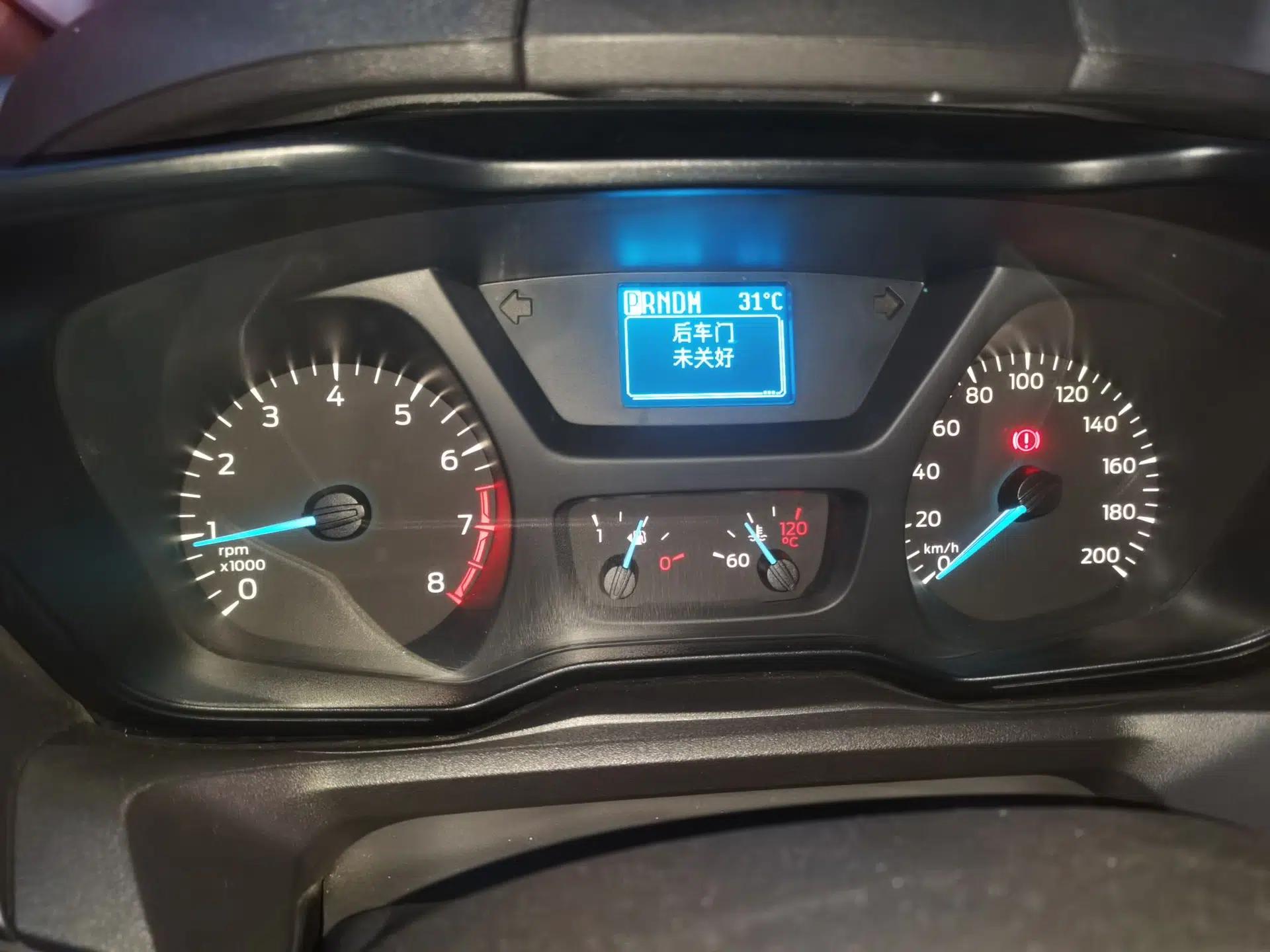 Ford Tourneo Custom 2017 2.0T Automatic Elite Edition — миниатюра 11