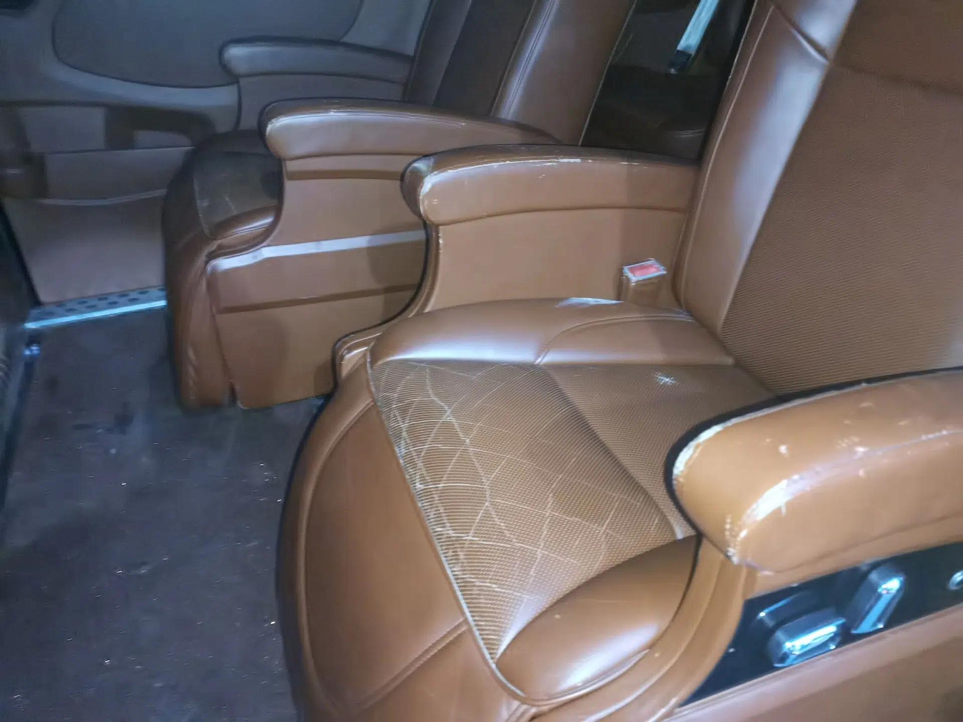 Ford Tourneo Custom 2017 2.0T Automatic Elite Edition — миниатюра 17