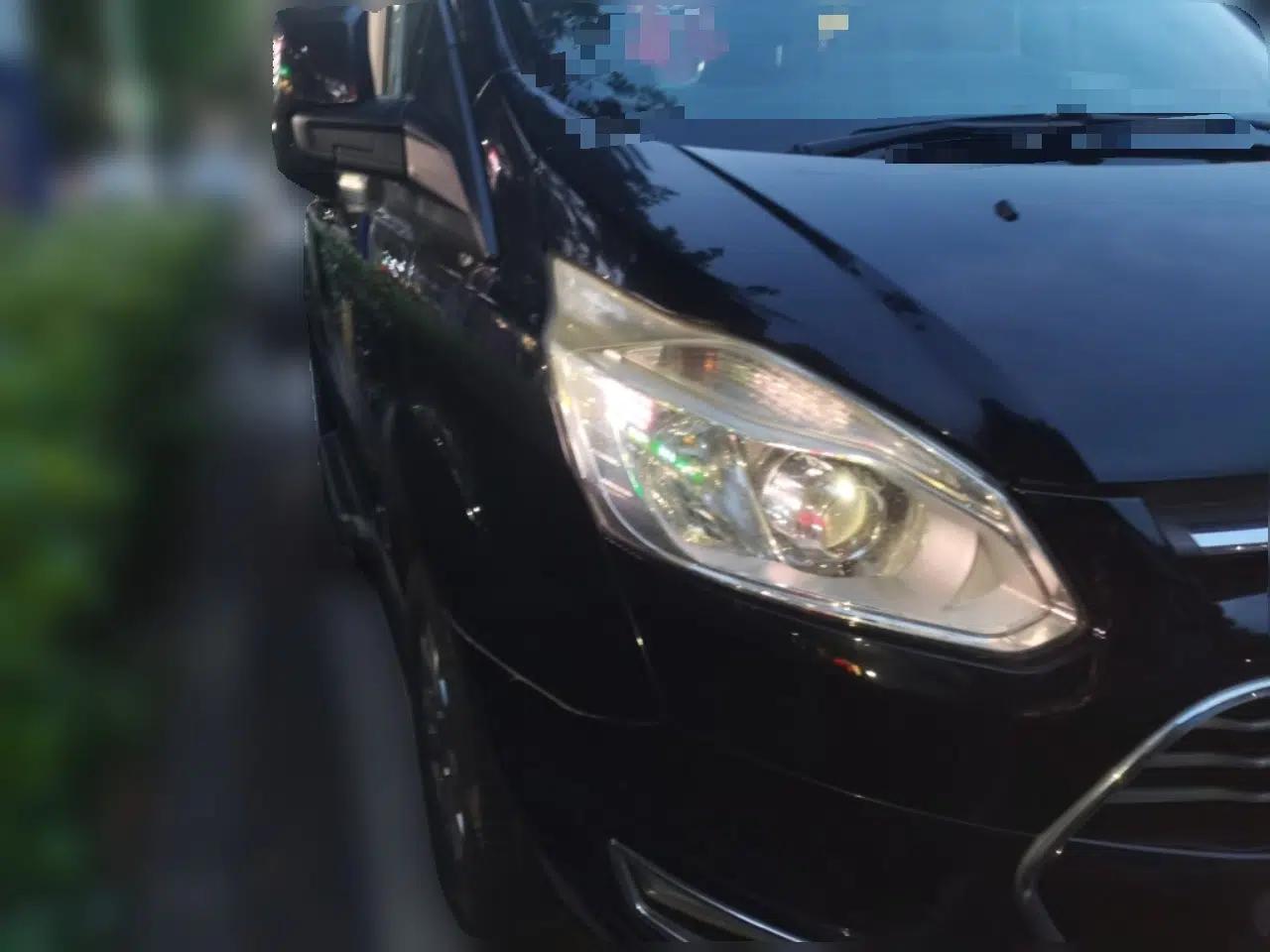 Ford Tourneo Custom 2017 2.0T Automatic Elite Edition — миниатюра 3