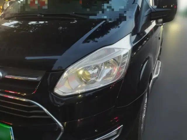 Ford Tourneo Custom 2017 2.0T Automatic Elite Edition