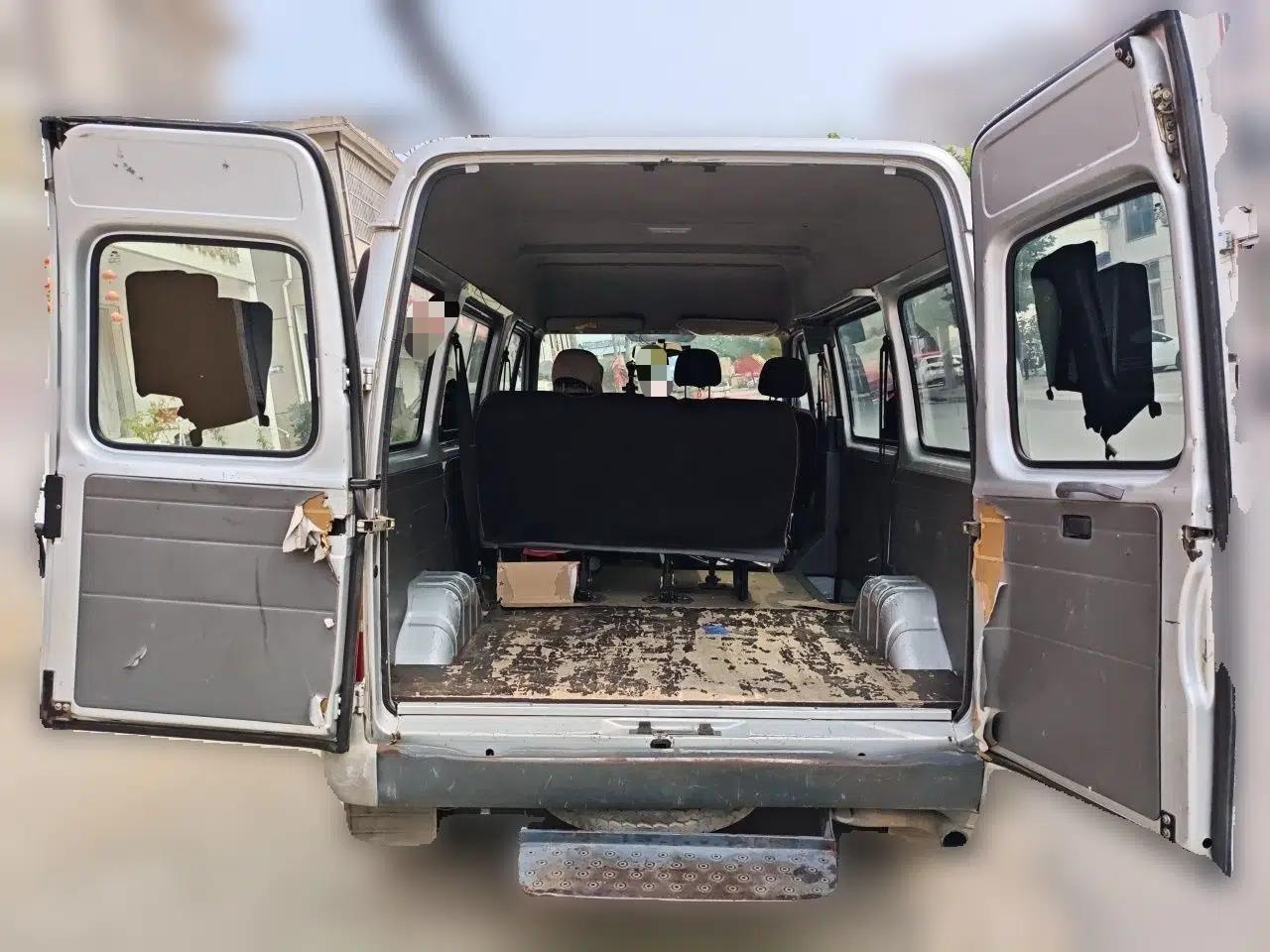 Ford Classic Transit 2009 2.8T Diesel Multi-Function Short-Wheelbase Mid-Roof JX493ZLQ3A — миниатюра 19