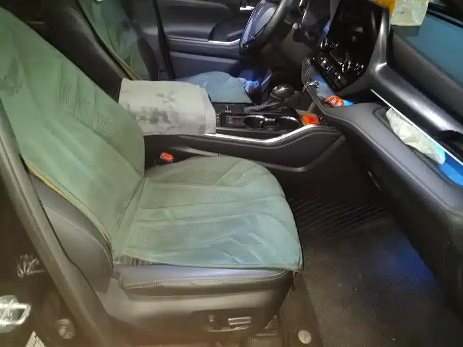 Crown Land Cruiser 2022 2.5L HEV 4WD Premium Edition — миниатюра 8