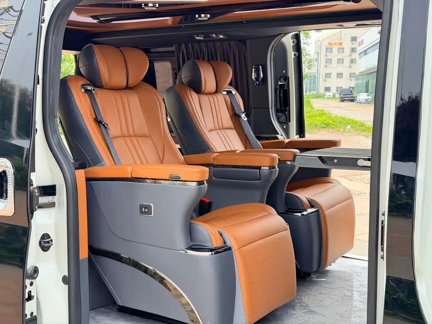 2026 HIACE 3.5L Automatic — миниатюра 13
