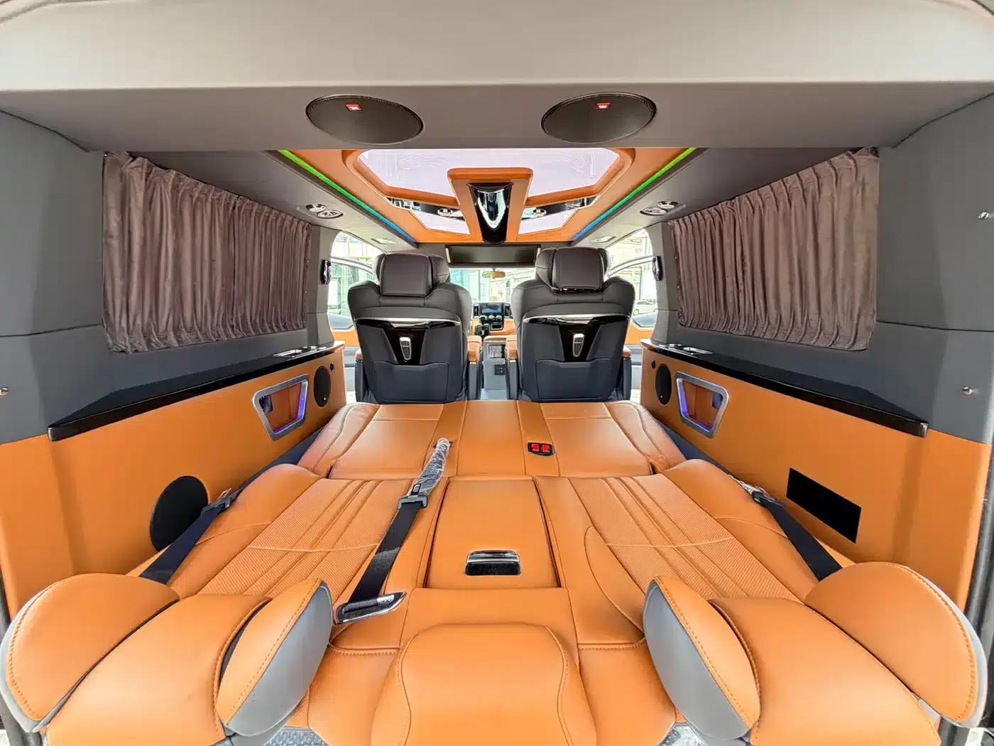 2026 HIACE 3.5L Automatic — миниатюра 16