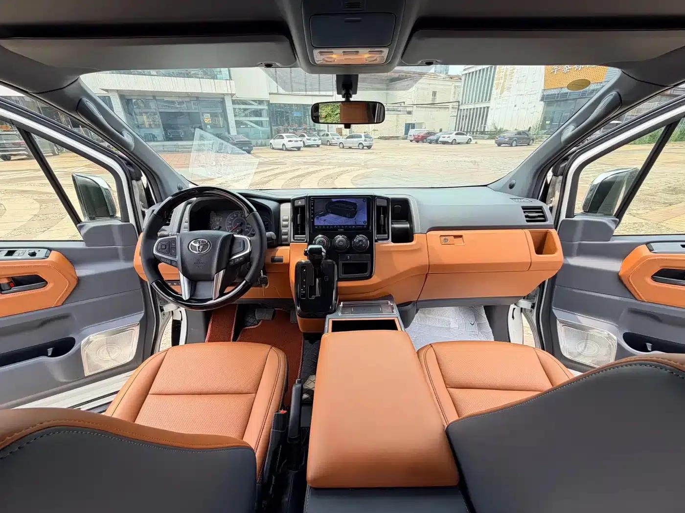 2026 HIACE 3.5L Automatic — миниатюра 10
