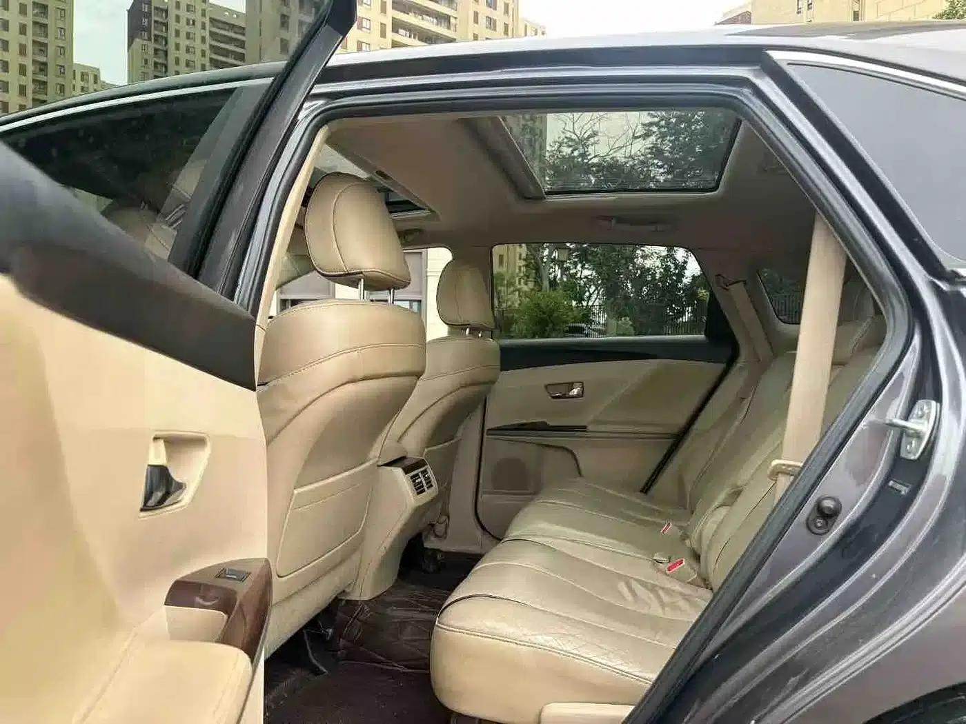 Imported 2013 Venza 2.7L 2WD Luxury Edition — миниатюра 5