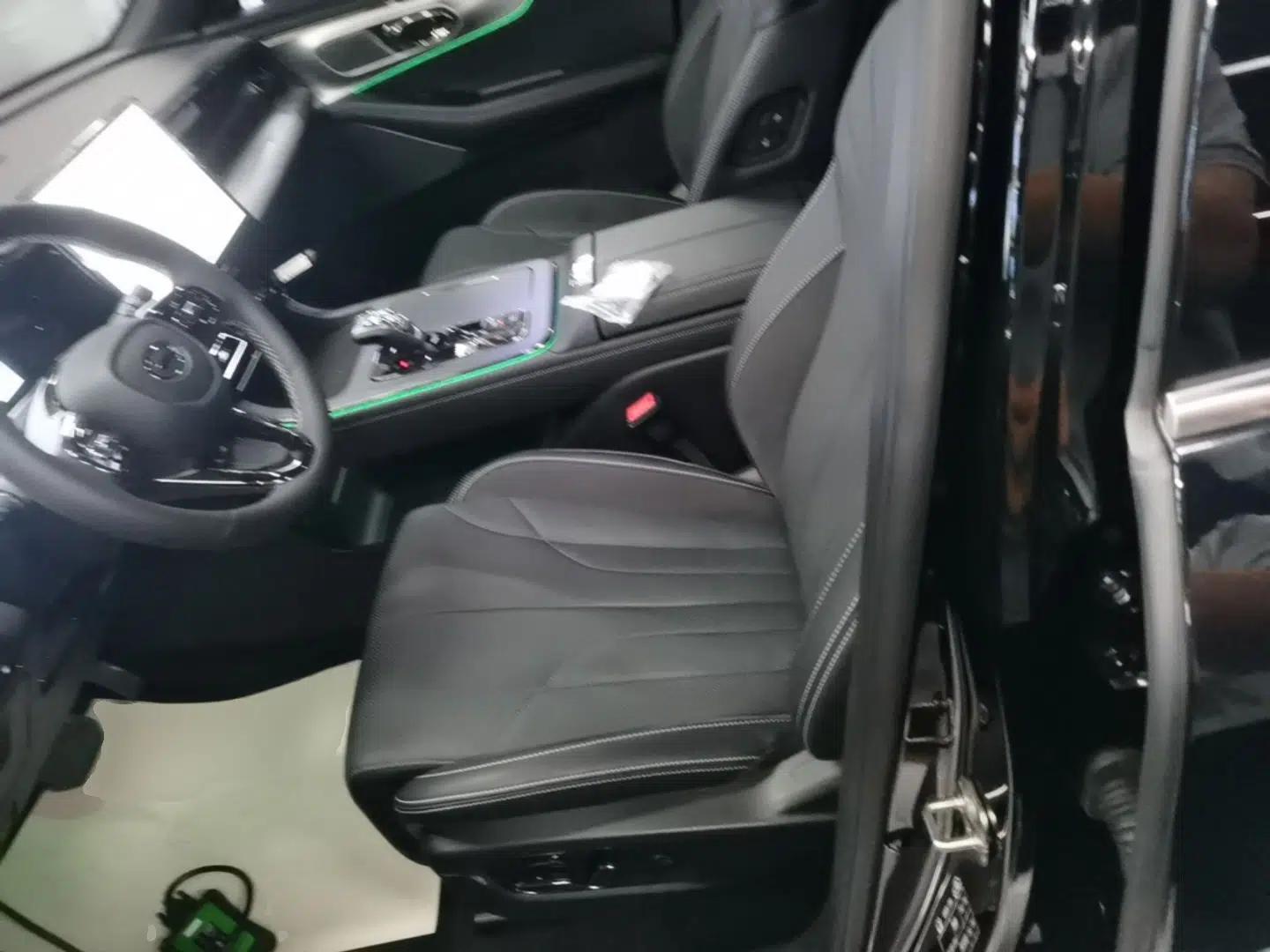 GAC Trumpchi ES9 2024 PHEV 143km Pro+ — миниатюра 17