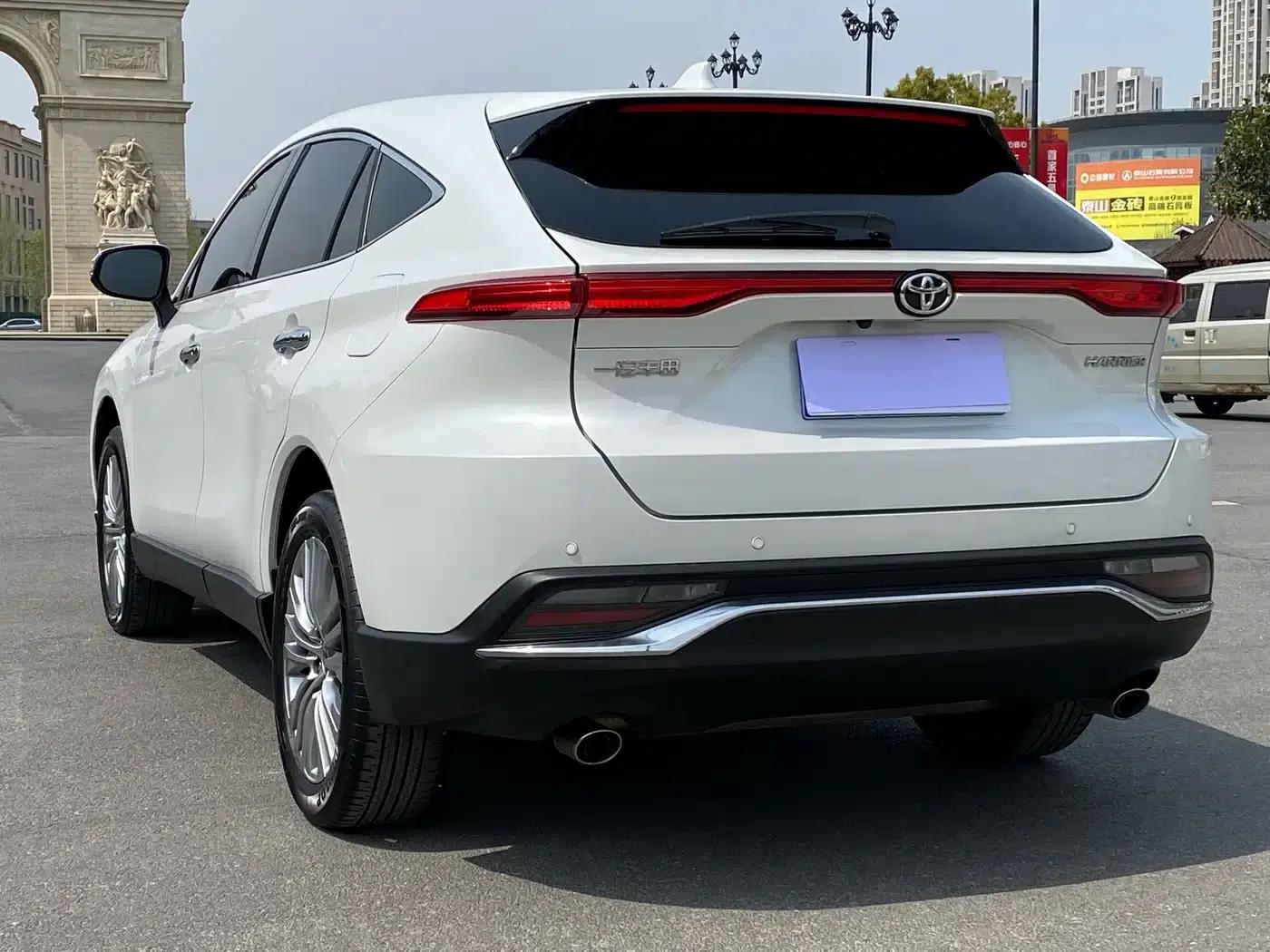 HARRIER 2024 2.0L CVT 2WD Premium Edition — миниатюра 7