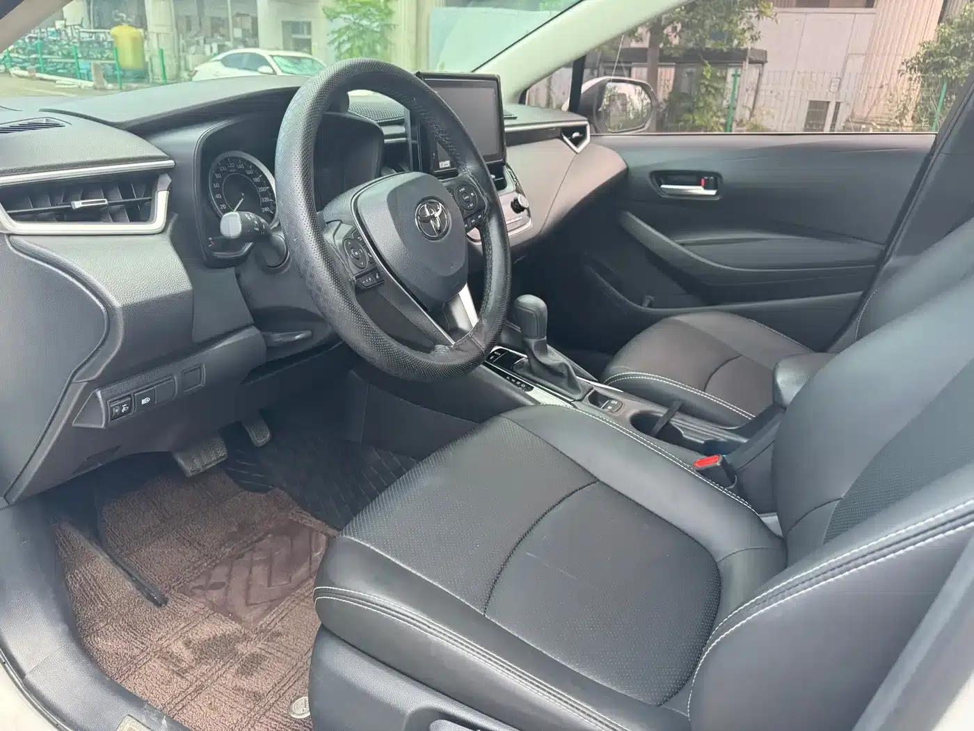 2022 Avalon 2.0L Pioneer Edition — миниатюра 4