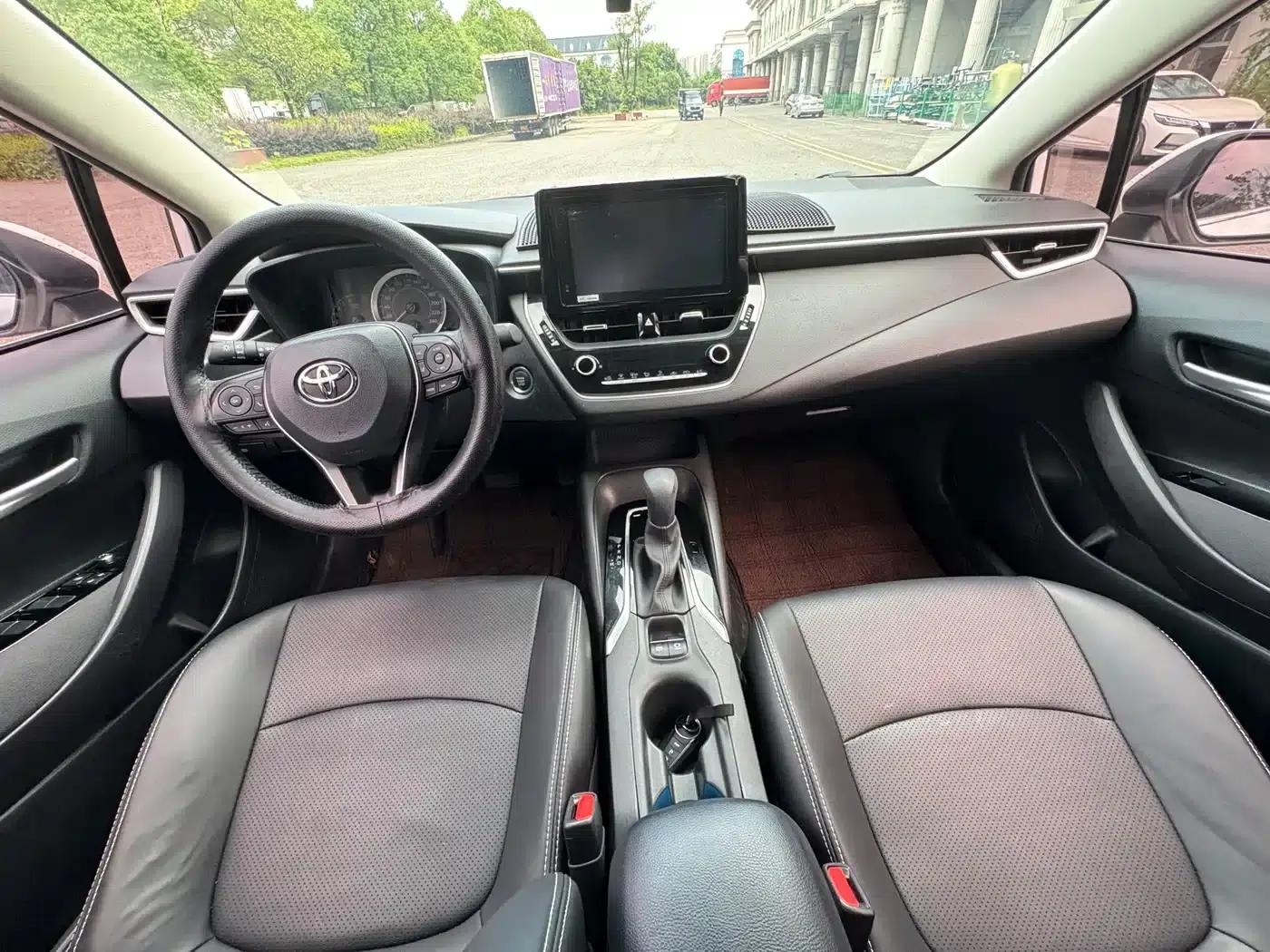 2022 Avalon 2.0L Pioneer Edition — миниатюра 6