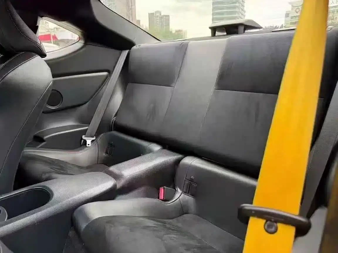 Toyota 86 2014 2.0L Automatic Luxury — миниатюра 9