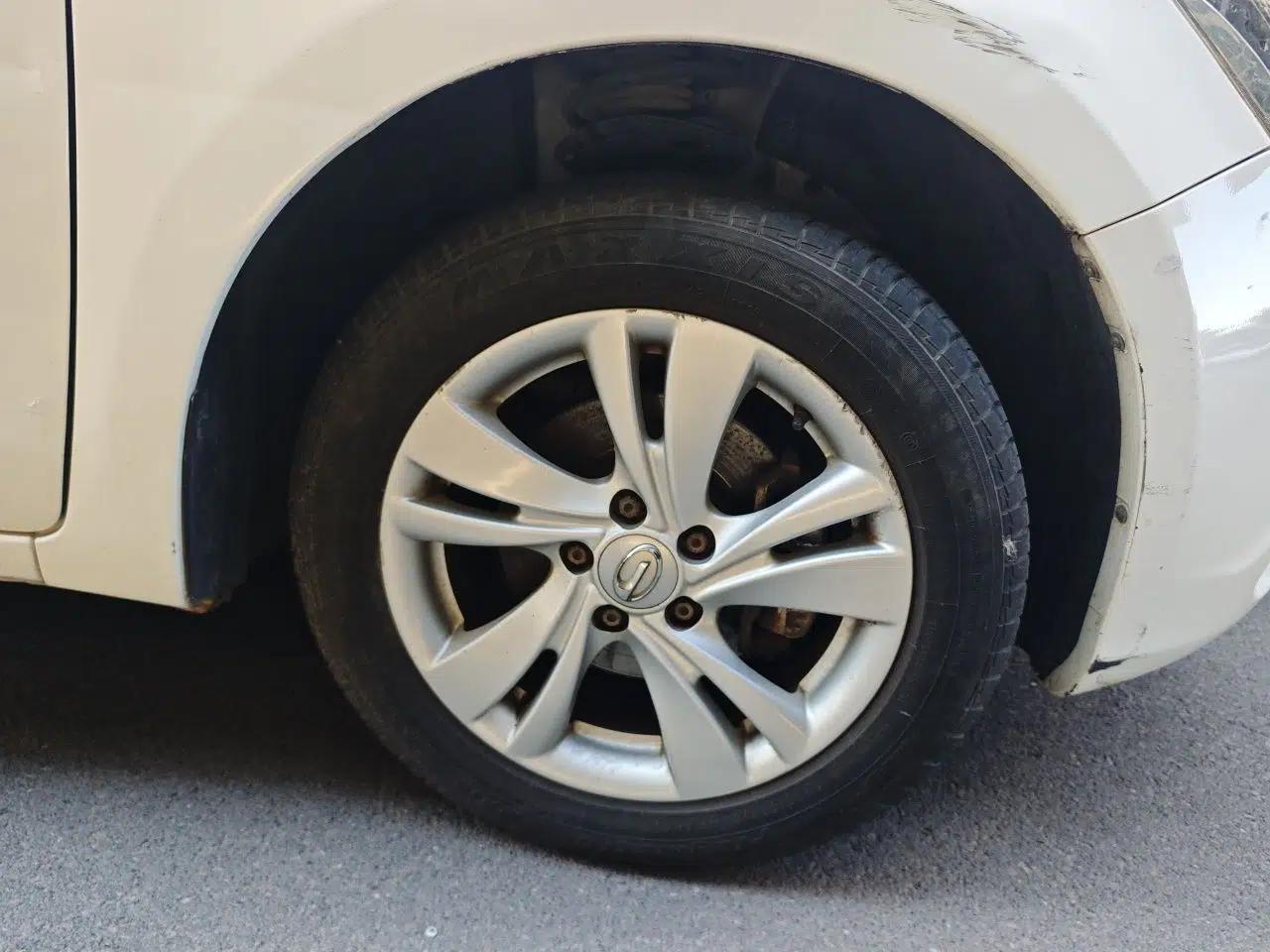 GAC Trumpchi GA3 2013 1.6L Manual Luxury ESP Version — миниатюра 8