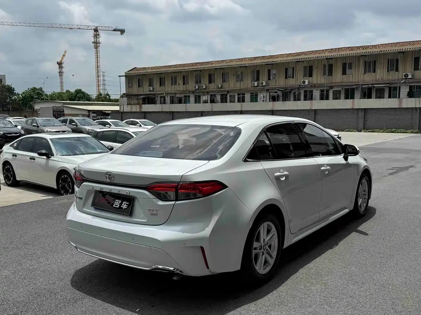 2023 Geely Lingshang 2.0L Leading Edition — миниатюра 9