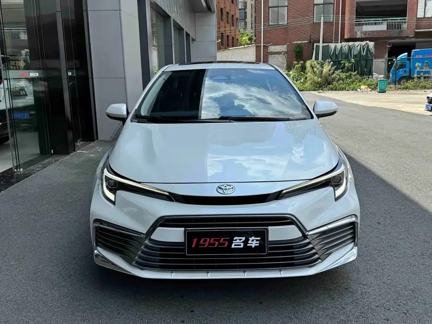 2023 Geely Lingshang Facelift 2.0L Luxury Edition — миниатюра 2
