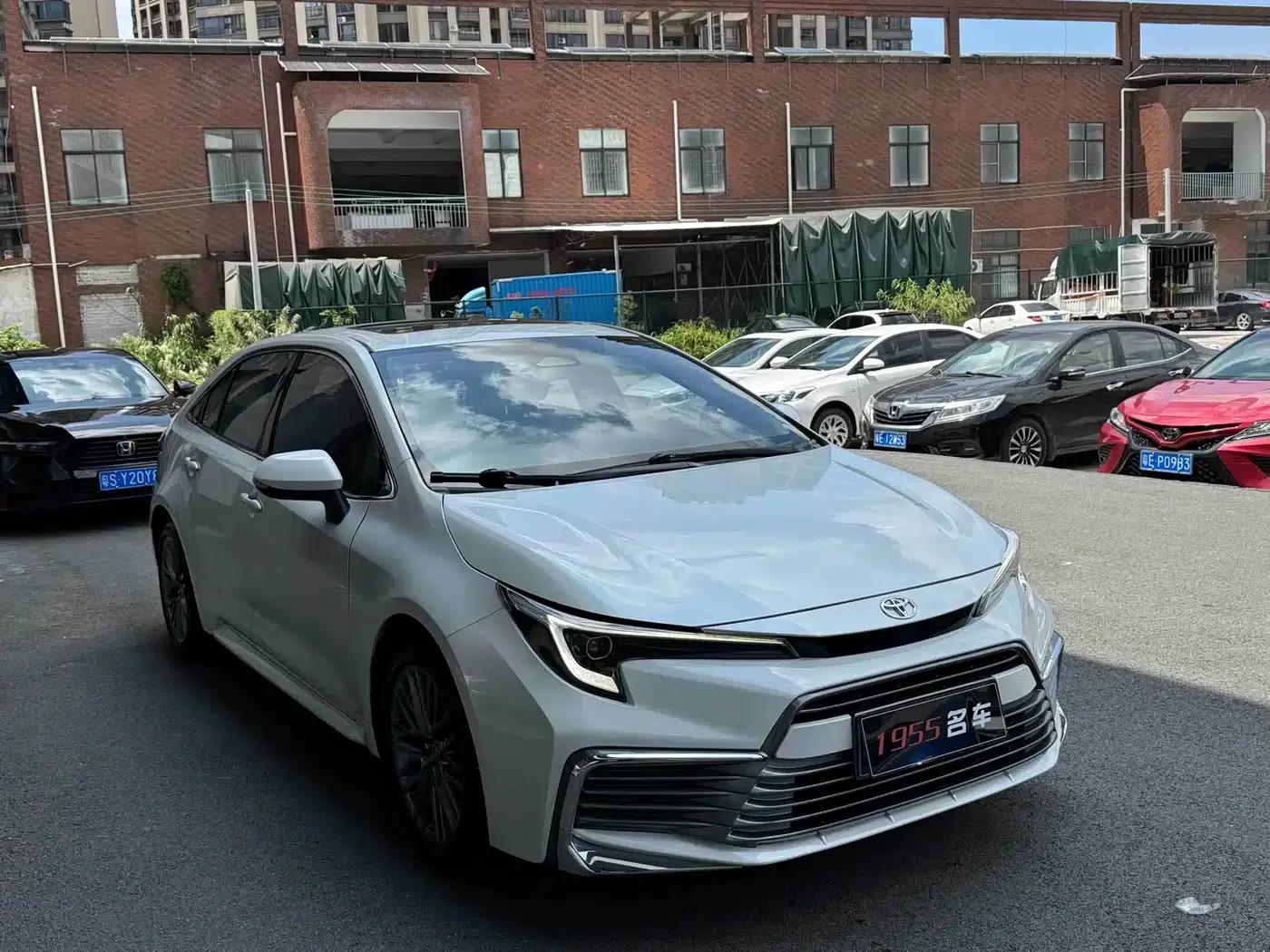 2023 Geely Lingshang Facelift 2.0L Luxury Edition — миниатюра 3