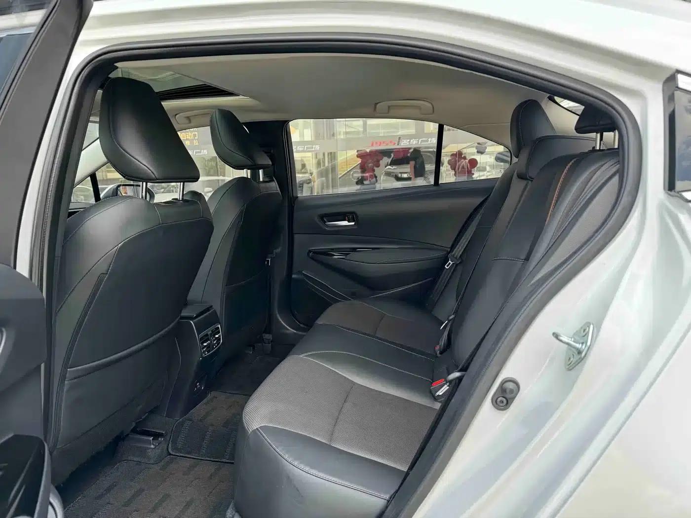 2023 Geely Lingshang Facelift 2.0L Luxury Edition — миниатюра 6