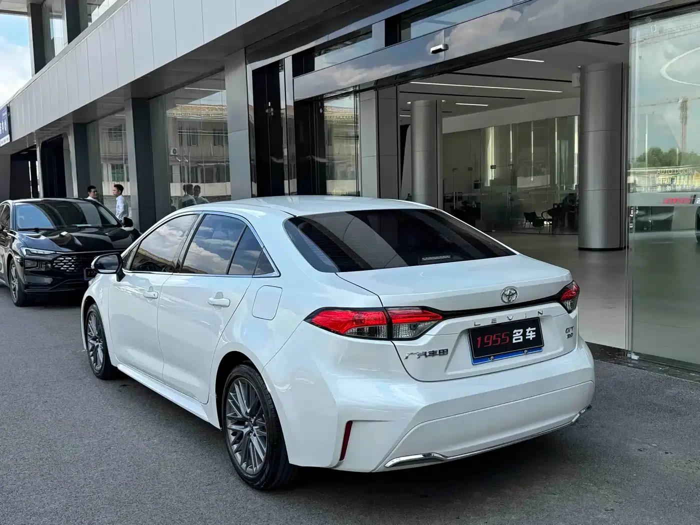 2023 Geely Lingshang Facelift 2.0L Luxury Edition — миниатюра 7