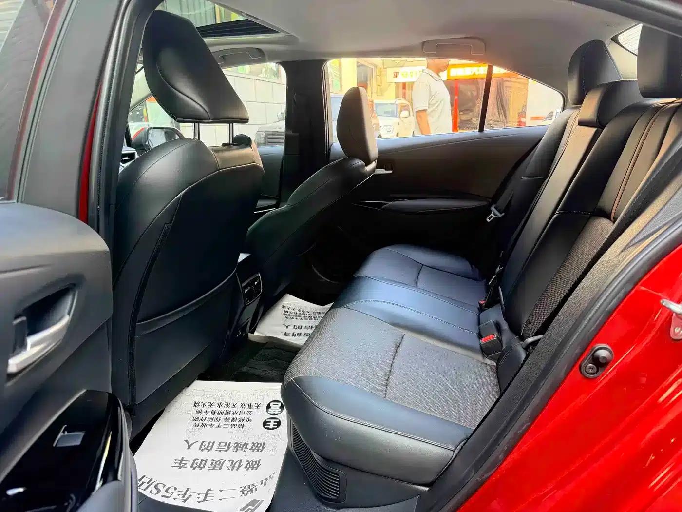 2023 Geely Lingshang Hybrid 2.0L Leading Edition — миниатюра 6