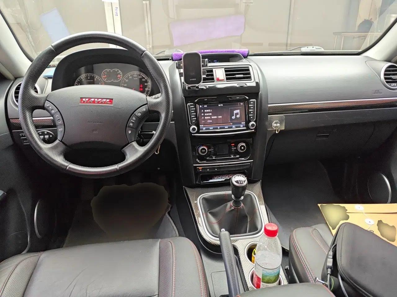 Haval H5 Classic 2015 2.0T Manual 4x4 Prestige Version — миниатюра 9