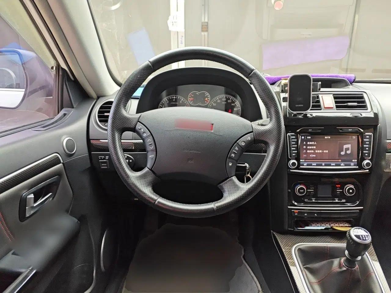 Haval H5 Classic 2015 2.0T Manual 4x4 Prestige Version — миниатюра 10