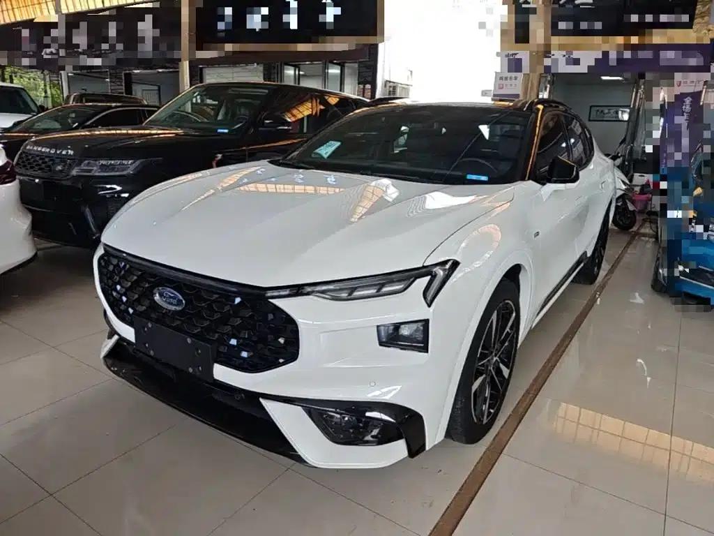 EVOS 2022 EcoBoost 245 ST-Line — миниатюра 2
