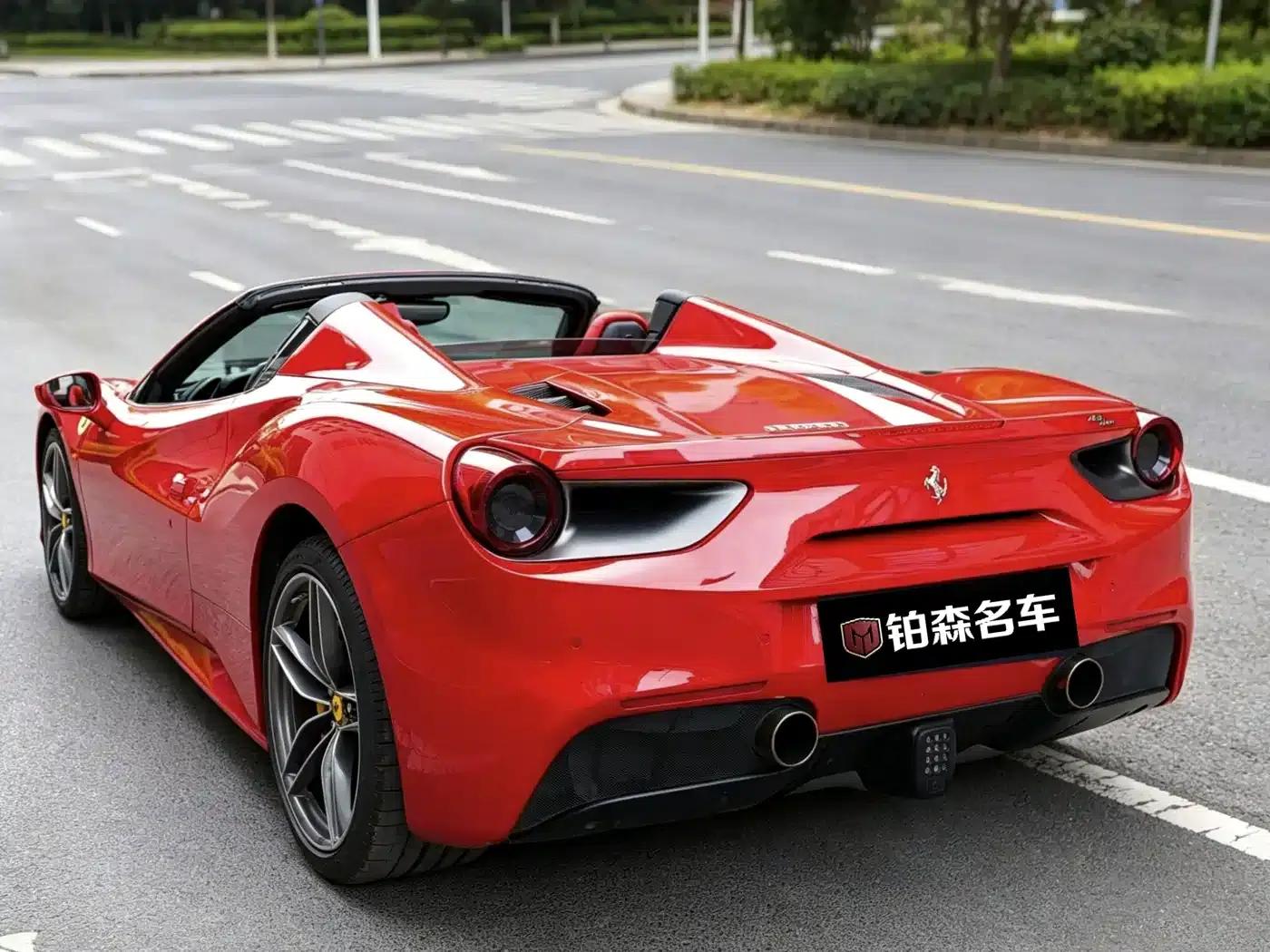 2015 Ferrari 488 Spider — миниатюра 2