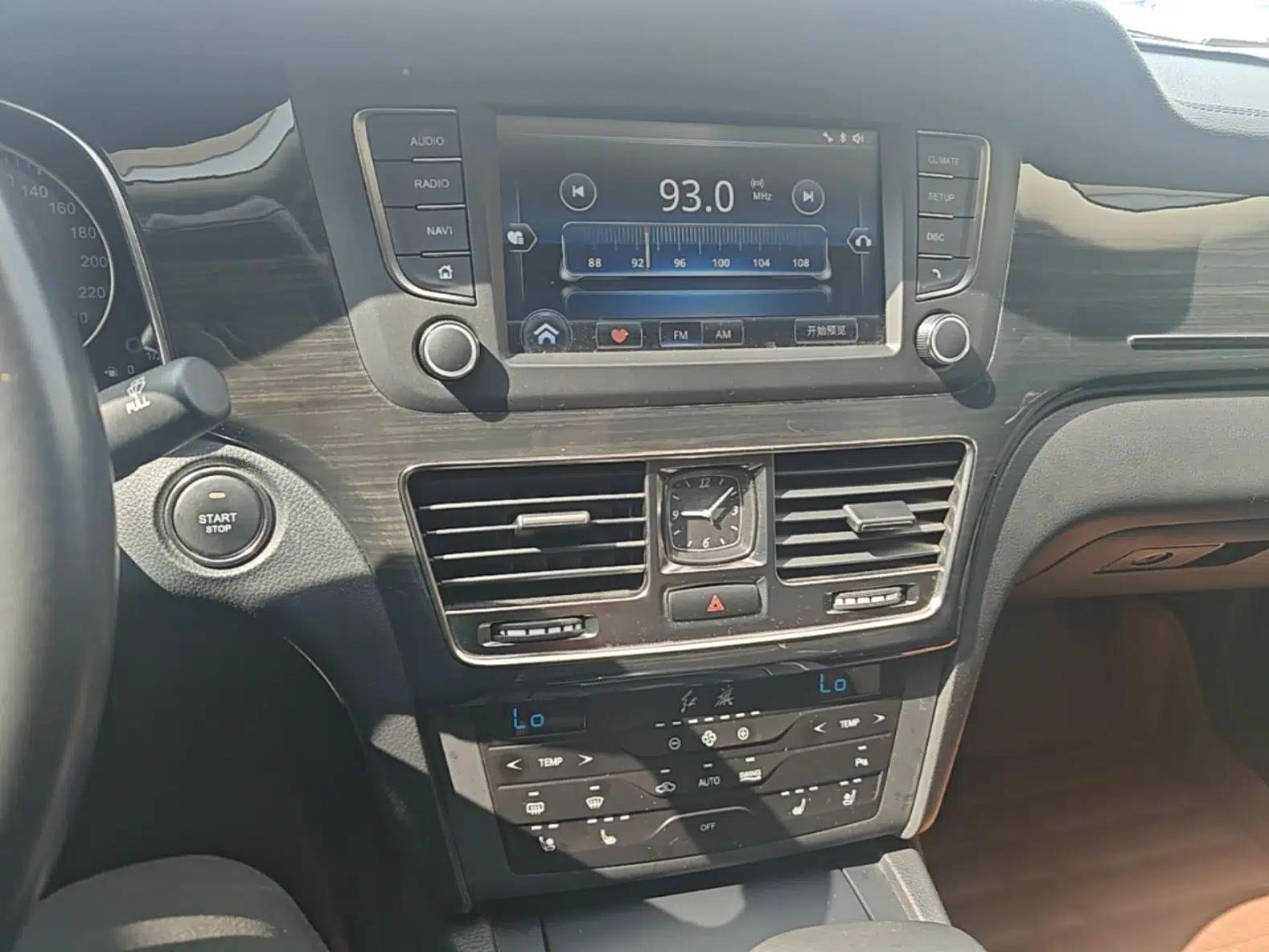 Hongqi H7 2018 2.0T Flagship Edition — миниатюра 15