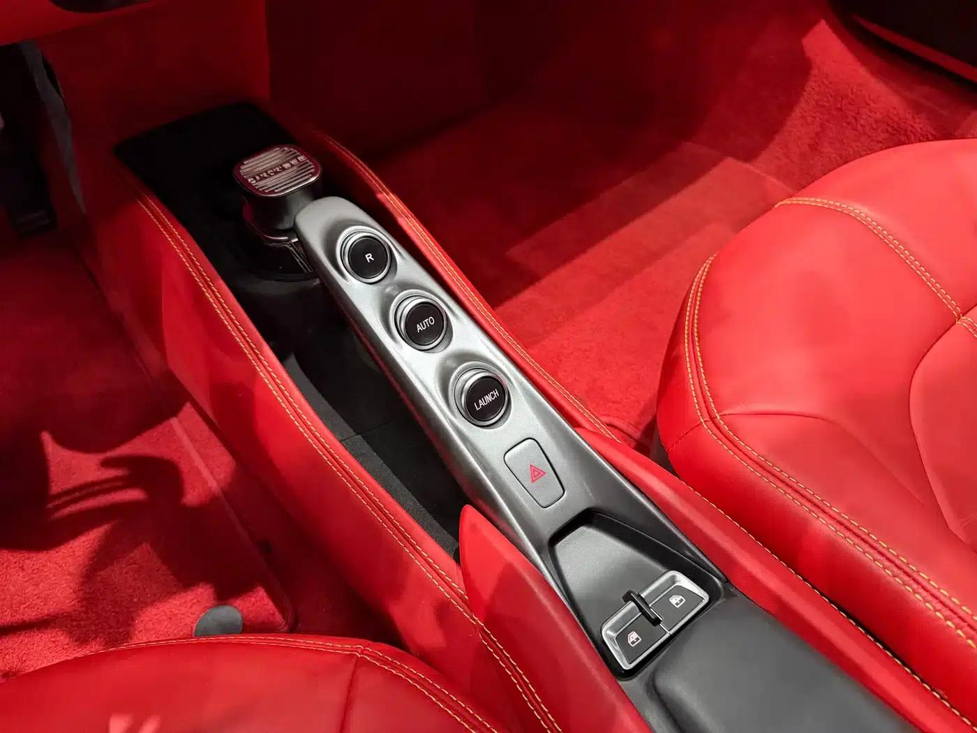 Ferrari F8 2019 Tributo 3.9T V8 — миниатюра 5