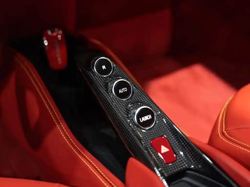 Ferrari F8 2019 Tributo 3.9T V8 — миниатюра 12