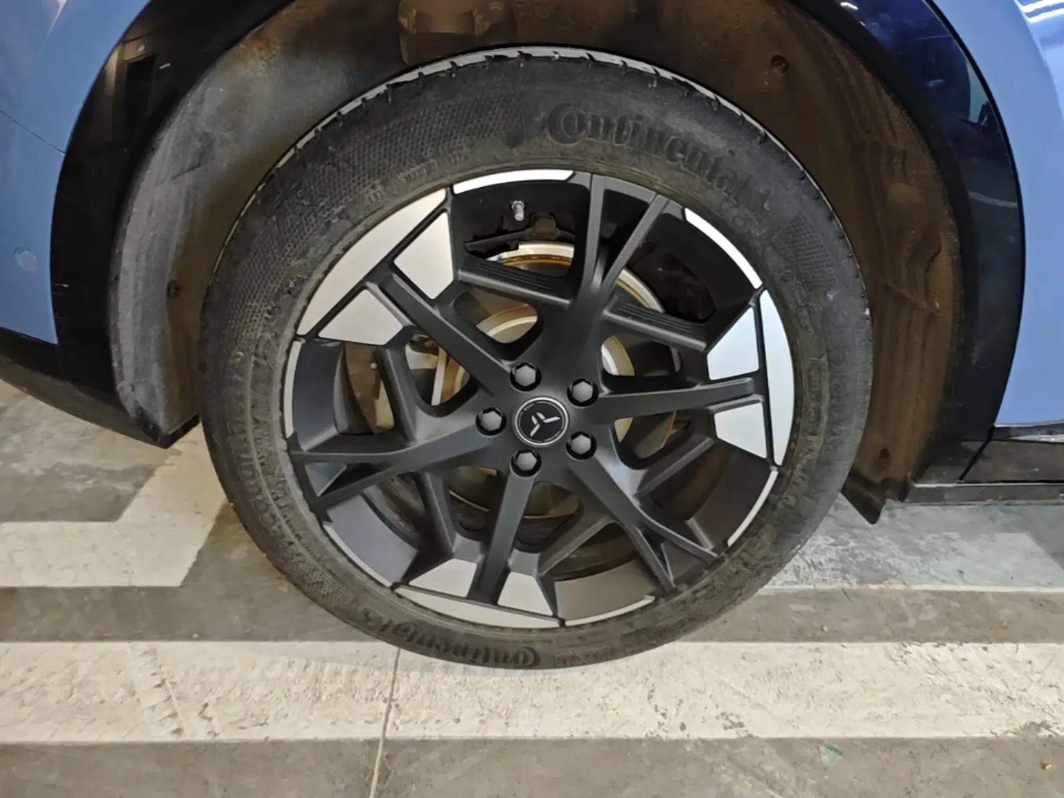 Hongqi Tiangong 06 2025 660 4x4 Smart Selection Edition — миниатюра 11