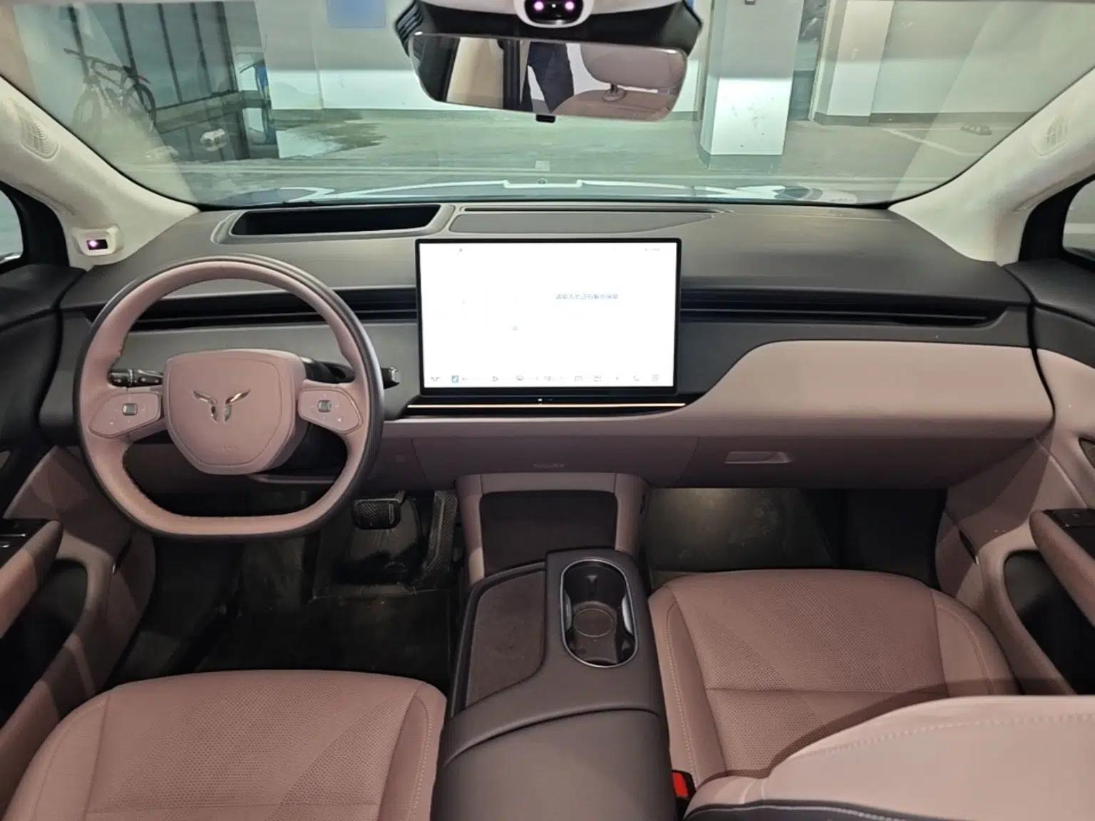 Hongqi Tiangong 06 2025 660 4x4 Smart Selection Edition — миниатюра 17