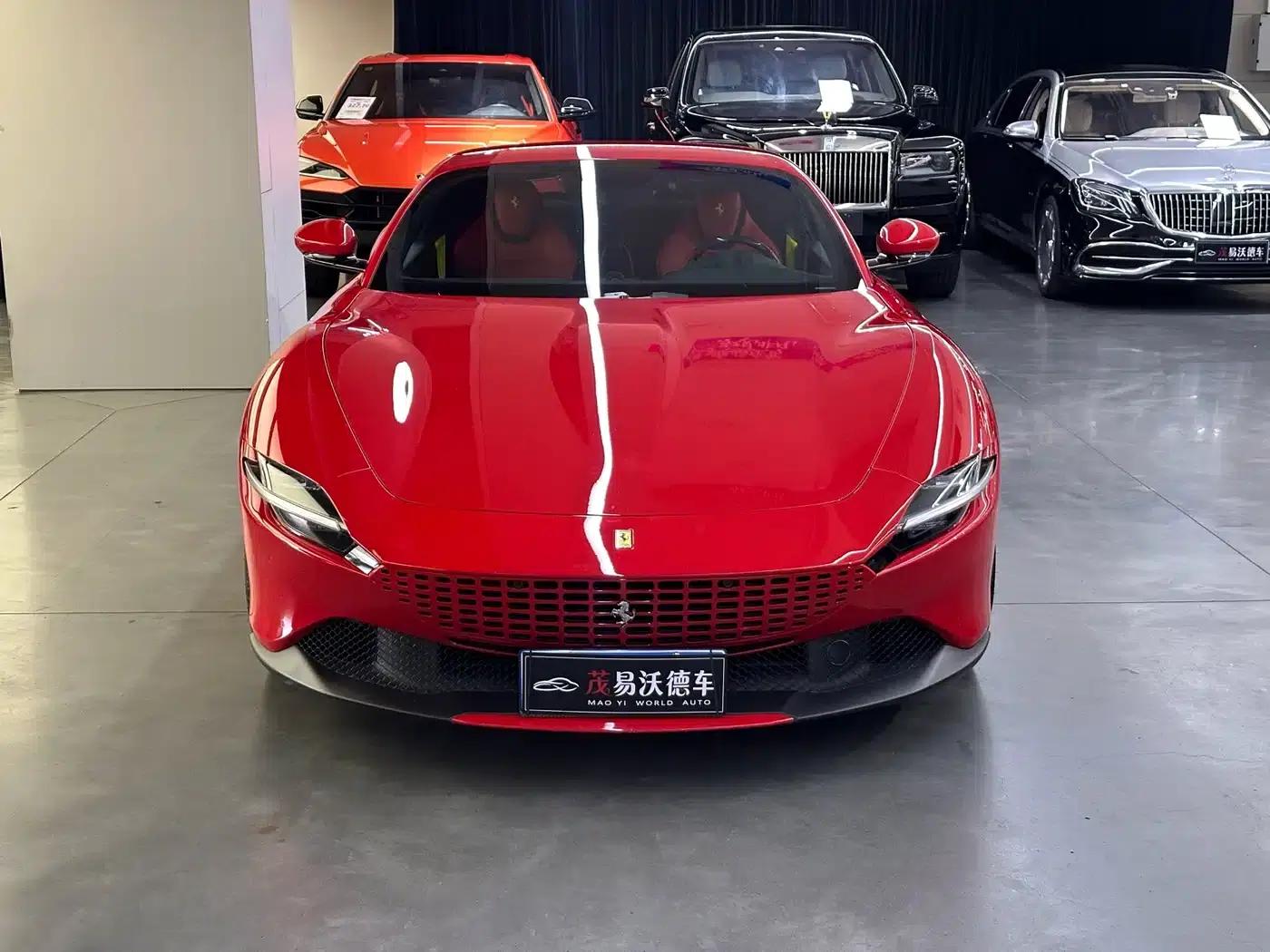 Roma 2020 3.9T V8 — миниатюра 2