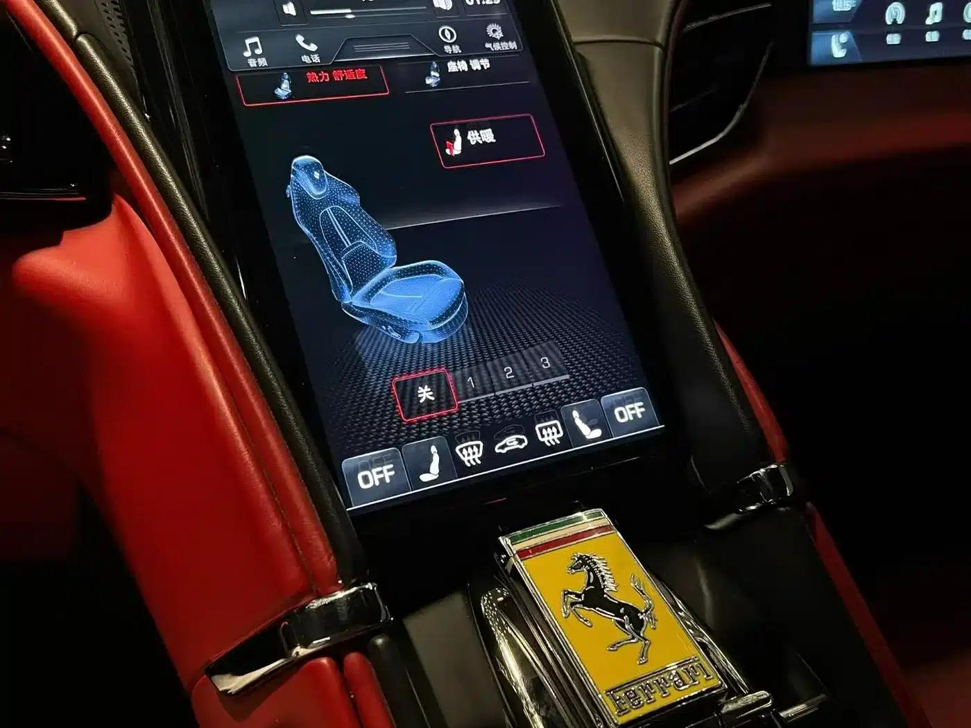 Roma 2020 3.9T V8 — миниатюра 6