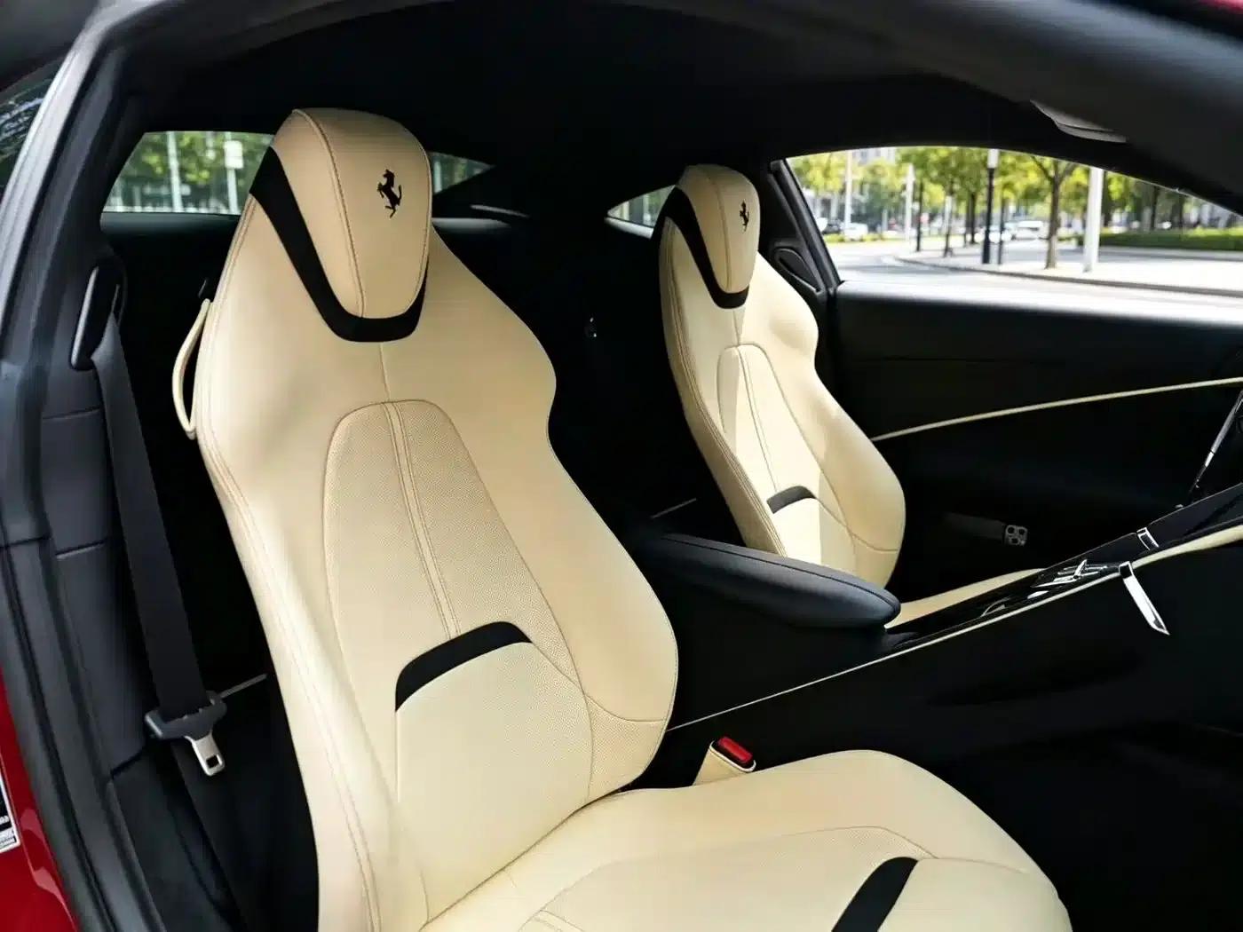 Roma 2020 3.9T V8 — миниатюра 6