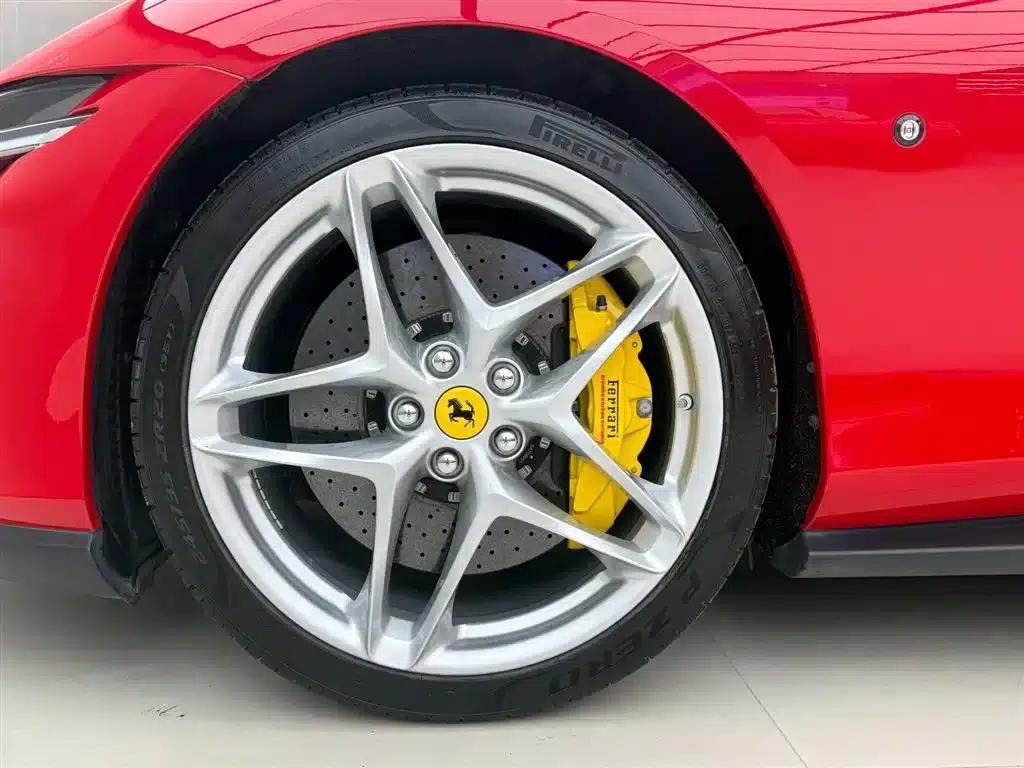 Roma 2020 3.9T V8 — миниатюра 13