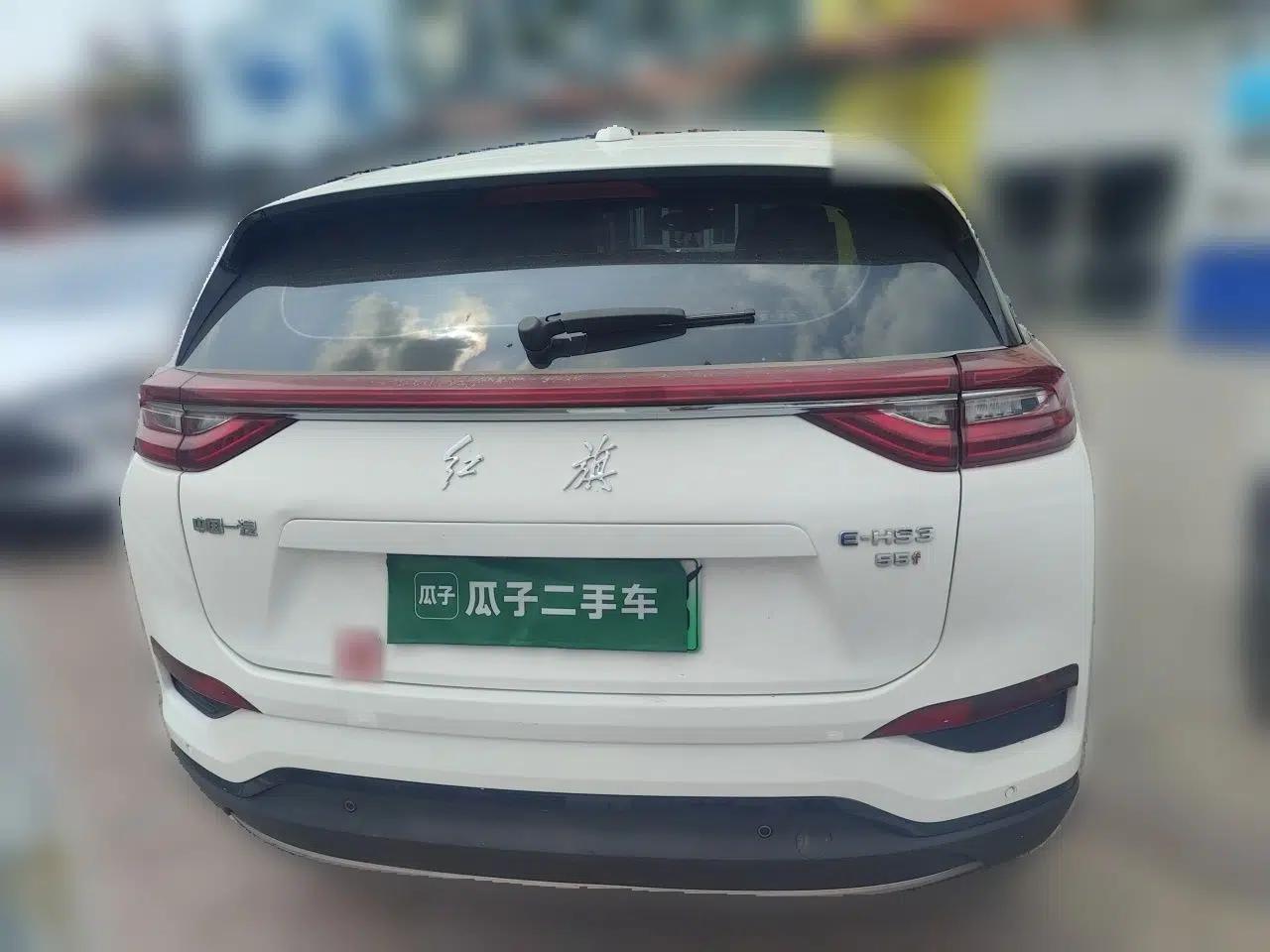 Hongqi E-HS3 2019 Zhilian Qiyue Two-Wheel Drive Version — миниатюра 5