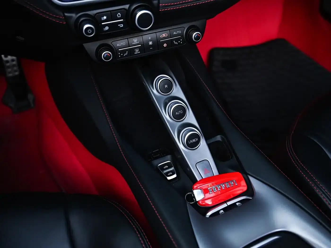2018 Portofino 3.9T — миниатюра 21