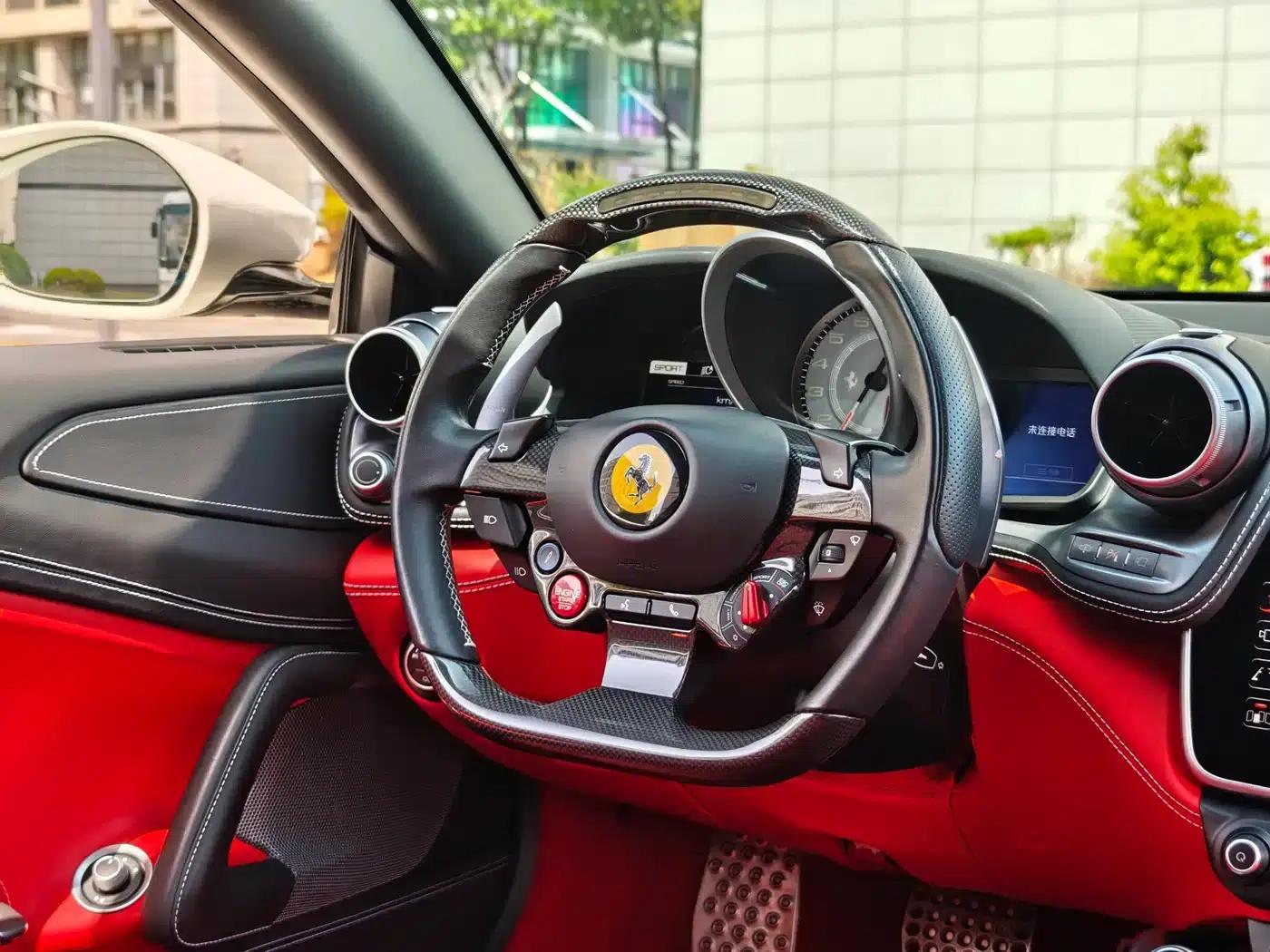 2017 GTC4Lusso 3.9T V8 — миниатюра 20