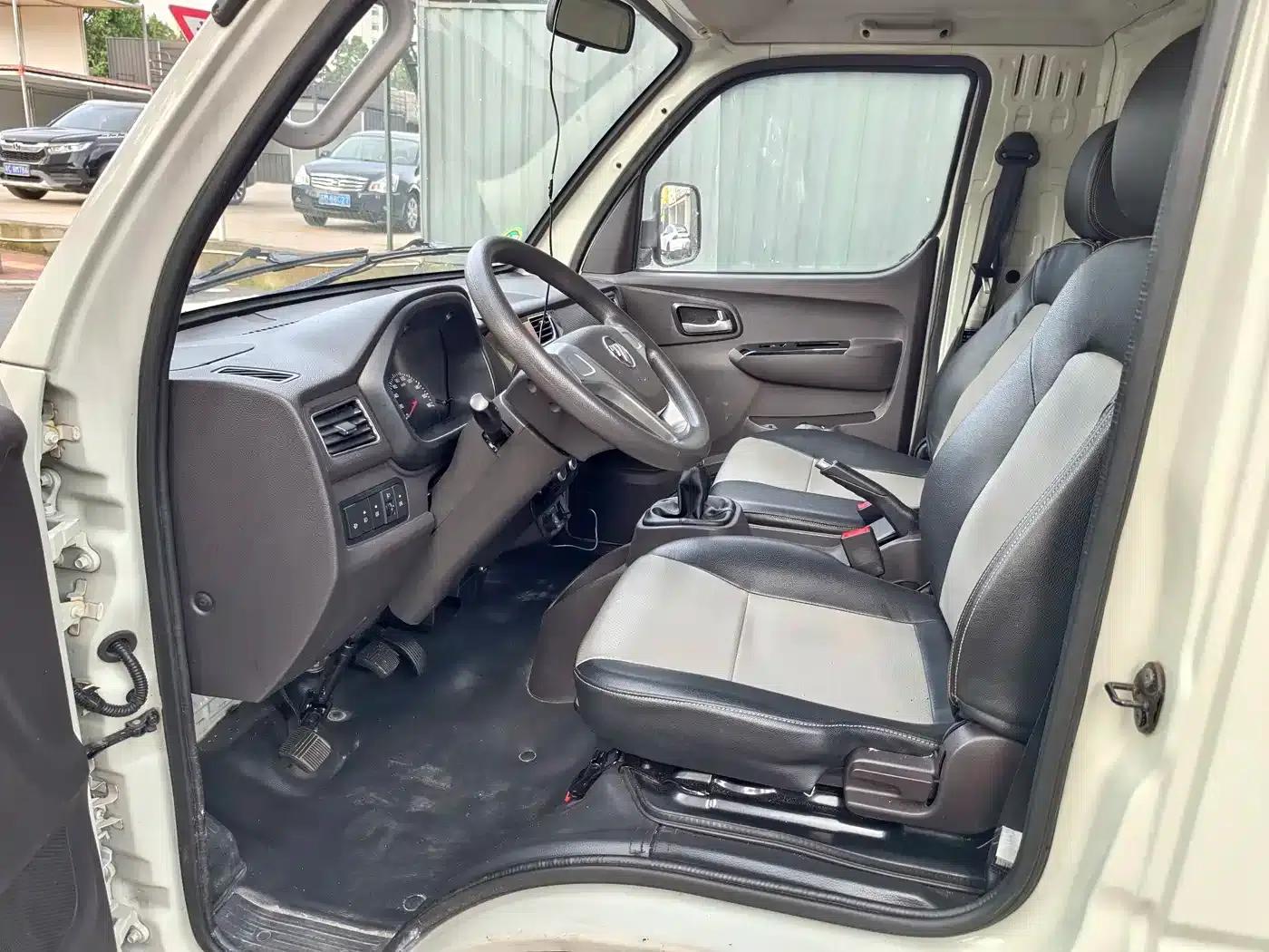 Xiangling M 2018 1.5L Non-load-bearing Single-row Rear Dual-Tire Cargo Carrier DAM15L — миниатюра 3