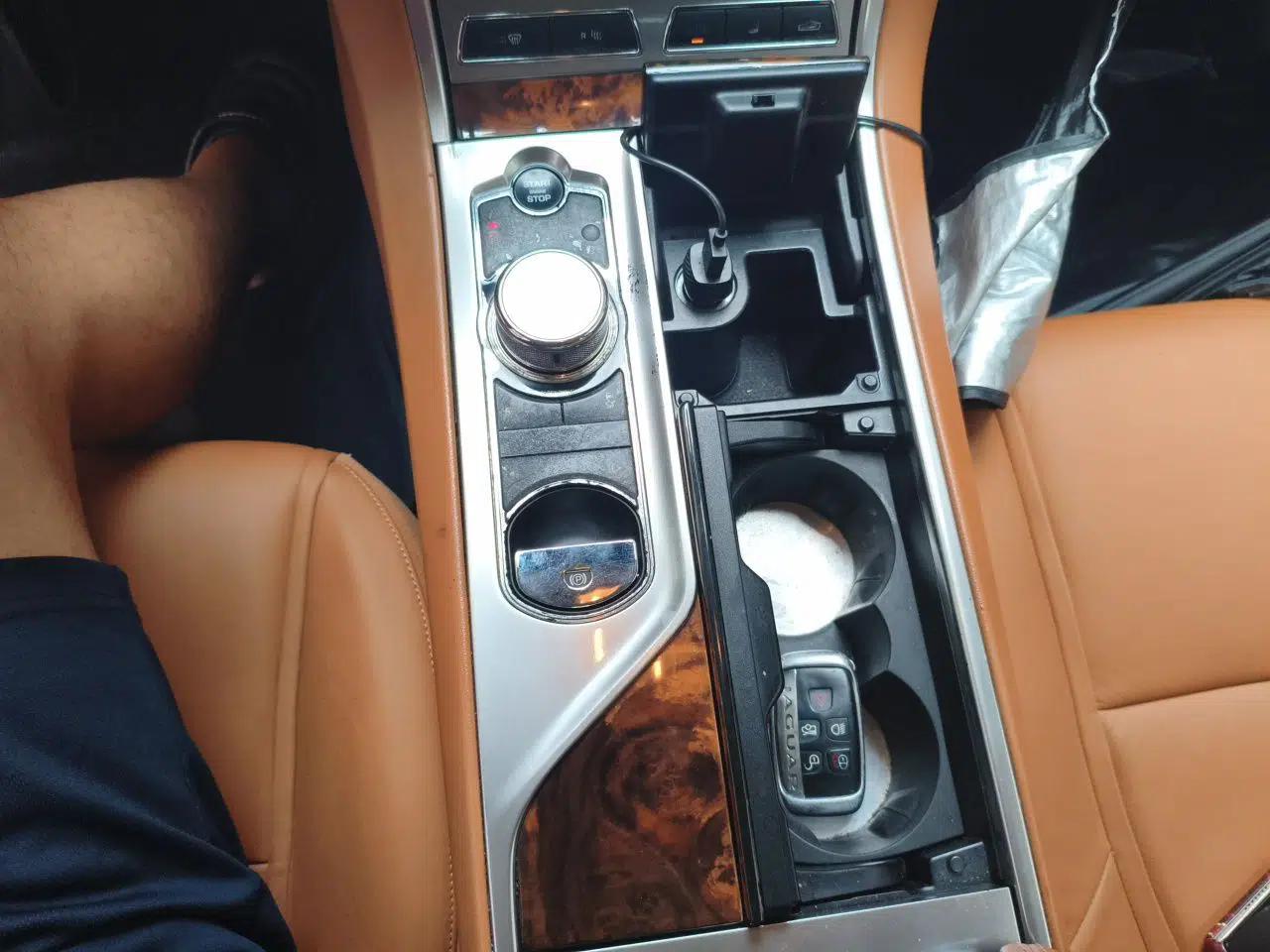 Jaguar XF 2015 XF 2.0T Sportbrake Luxury Edition — миниатюра 14
