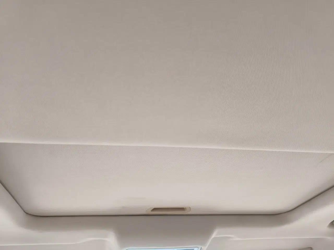 Jaguar XF 2015 XF 2.0T Sportbrake Luxury Edition — миниатюра 18