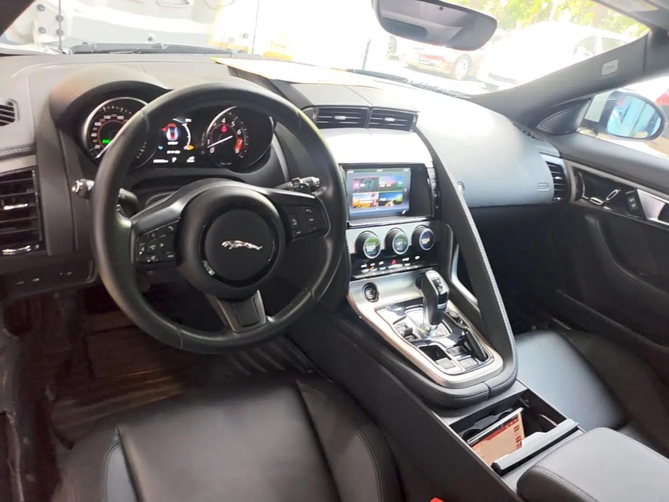 Jaguar F-TYPE 2016 3.0 SC Hardtop Version — миниатюра 17
