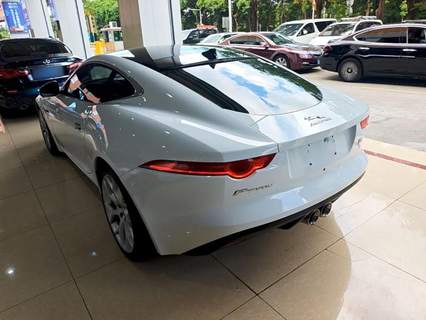 Jaguar F-TYPE 2016 3.0 SC Hardtop Version — миниатюра 4