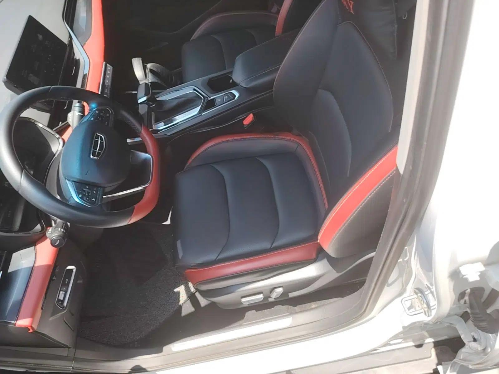 Geely Auto Emgrand S 2021 1.4T CVT Prestige Edition — миниатюра 17