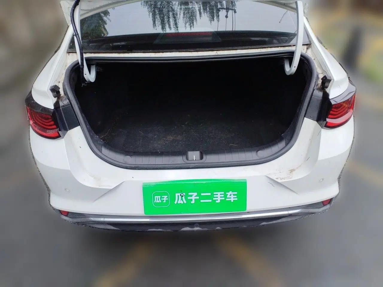 Geely Auto Emgrand L 2022 1.4T CVT Flagship Edition — миниатюра 19