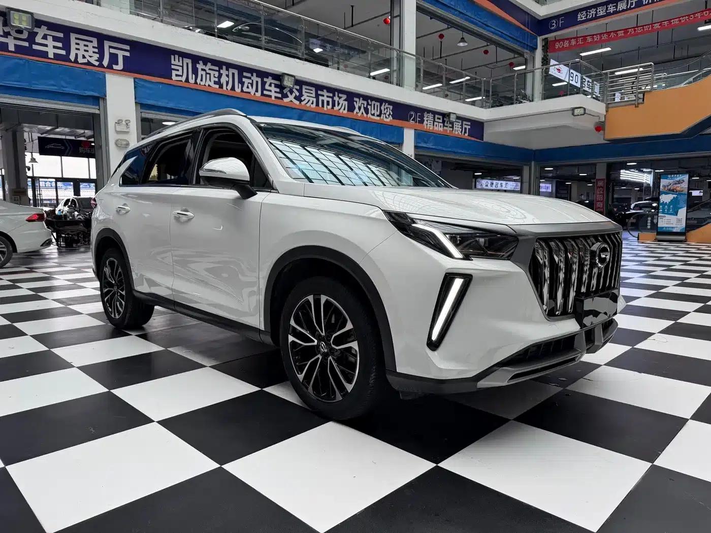 Trumpchi GS4 PLUS 2022 270T Automatic Galaxy Edition — миниатюра 3