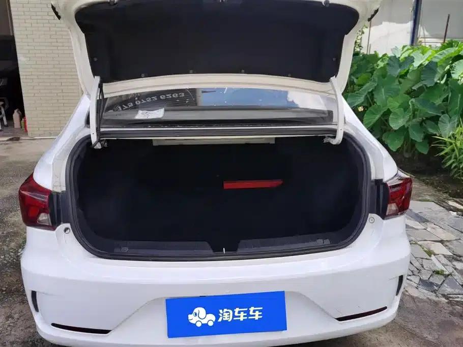Trumpchi GA4 2018 200T Automatic Luxury Edition — миниатюра 4