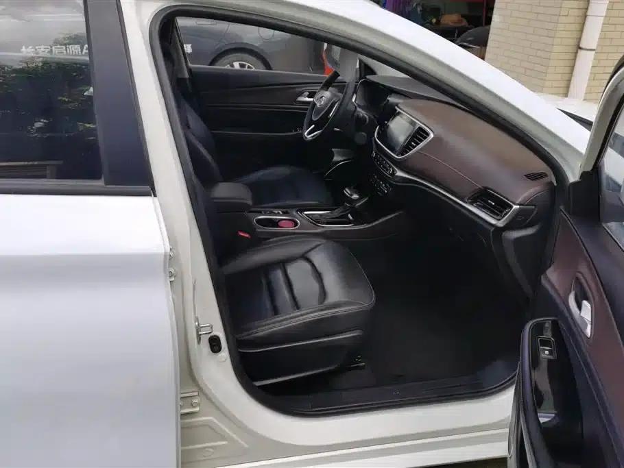 Trumpchi GA4 2018 200T Automatic Luxury Edition — миниатюра 8