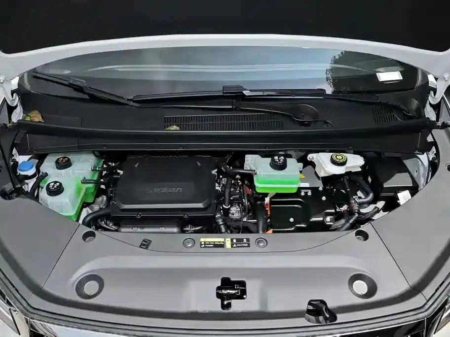 Trumpchi Aspiration M8 2025 Qiankun Series Ultra First Class — миниатюра 8